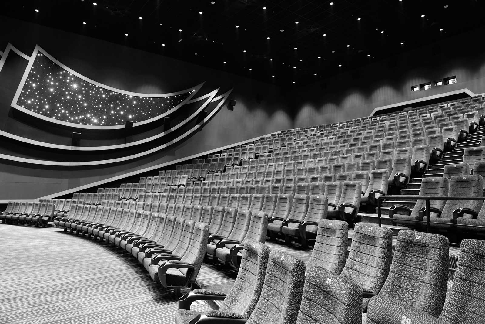 cineco-multiplex-kotobuki-seating-intl